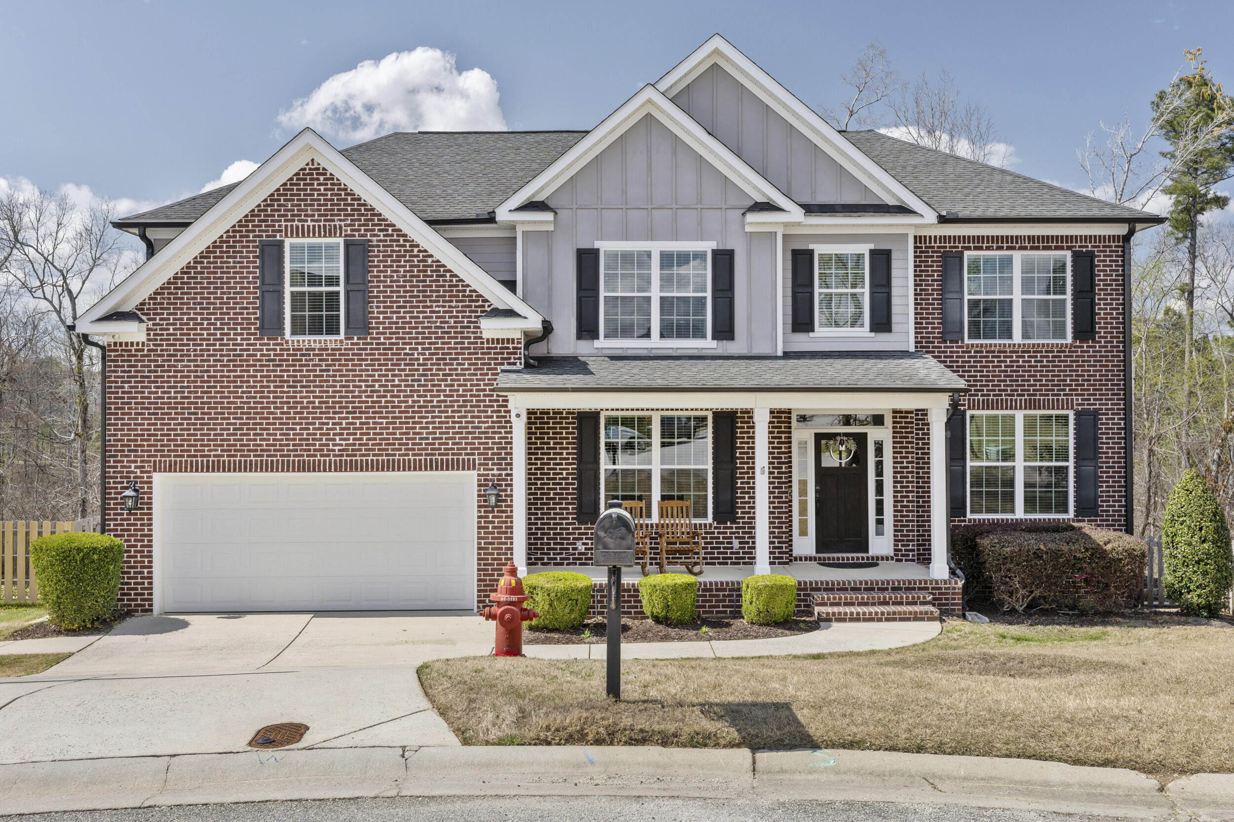 2551 Ravenna Lane