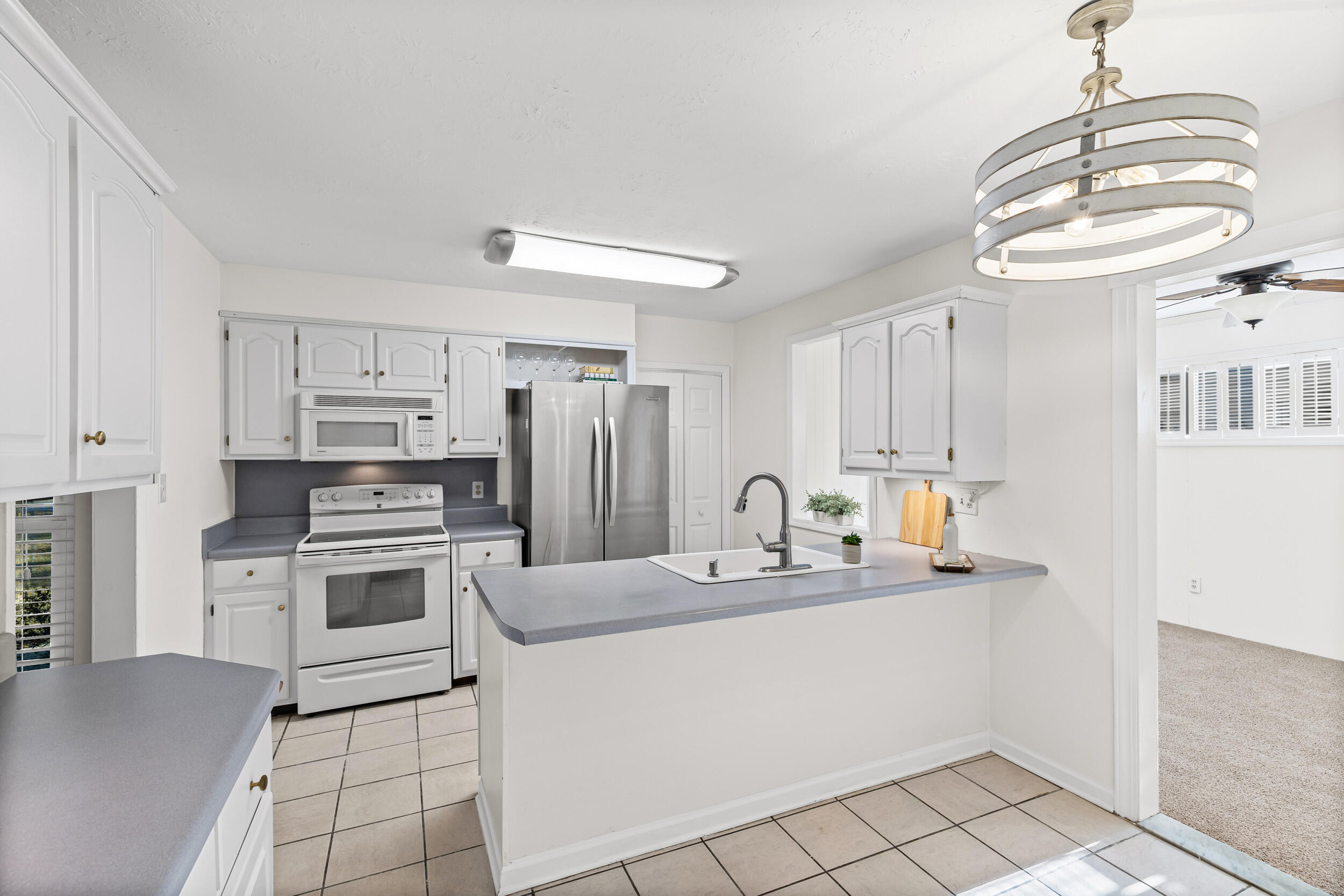 3332 Starling Drive