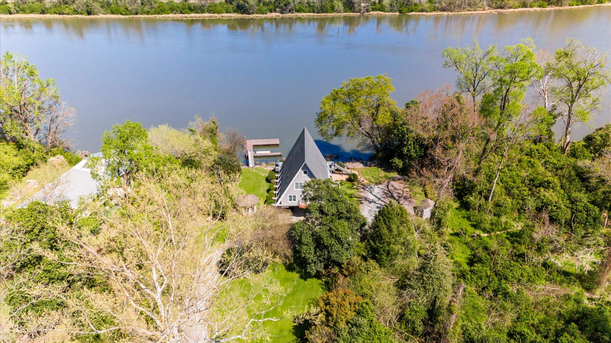 55 Alberclauss Drive
