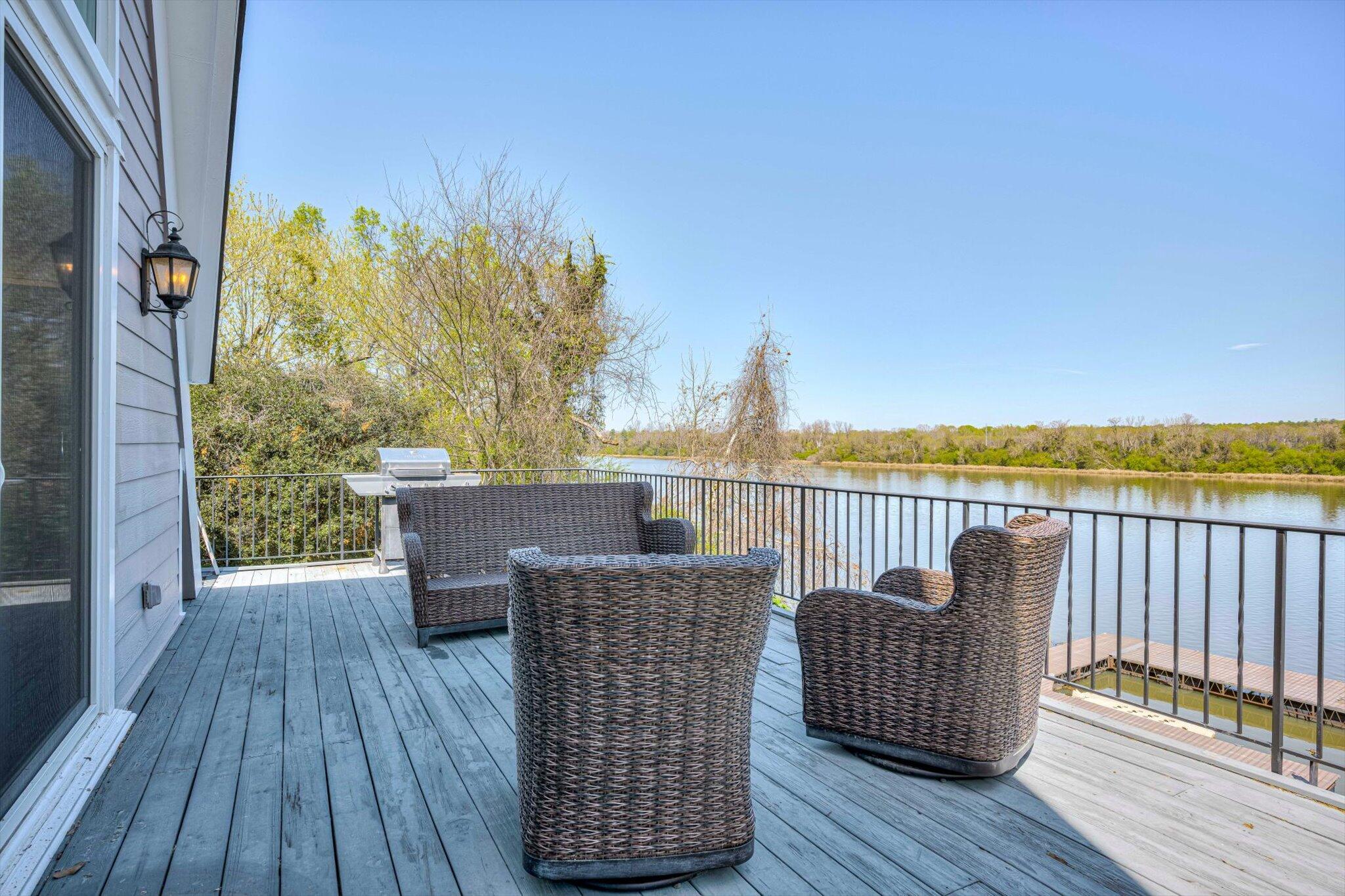 55 Alberclauss Drive