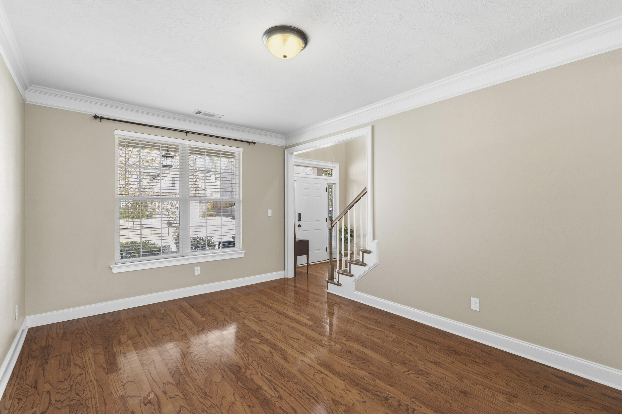 611 Baldwin Place