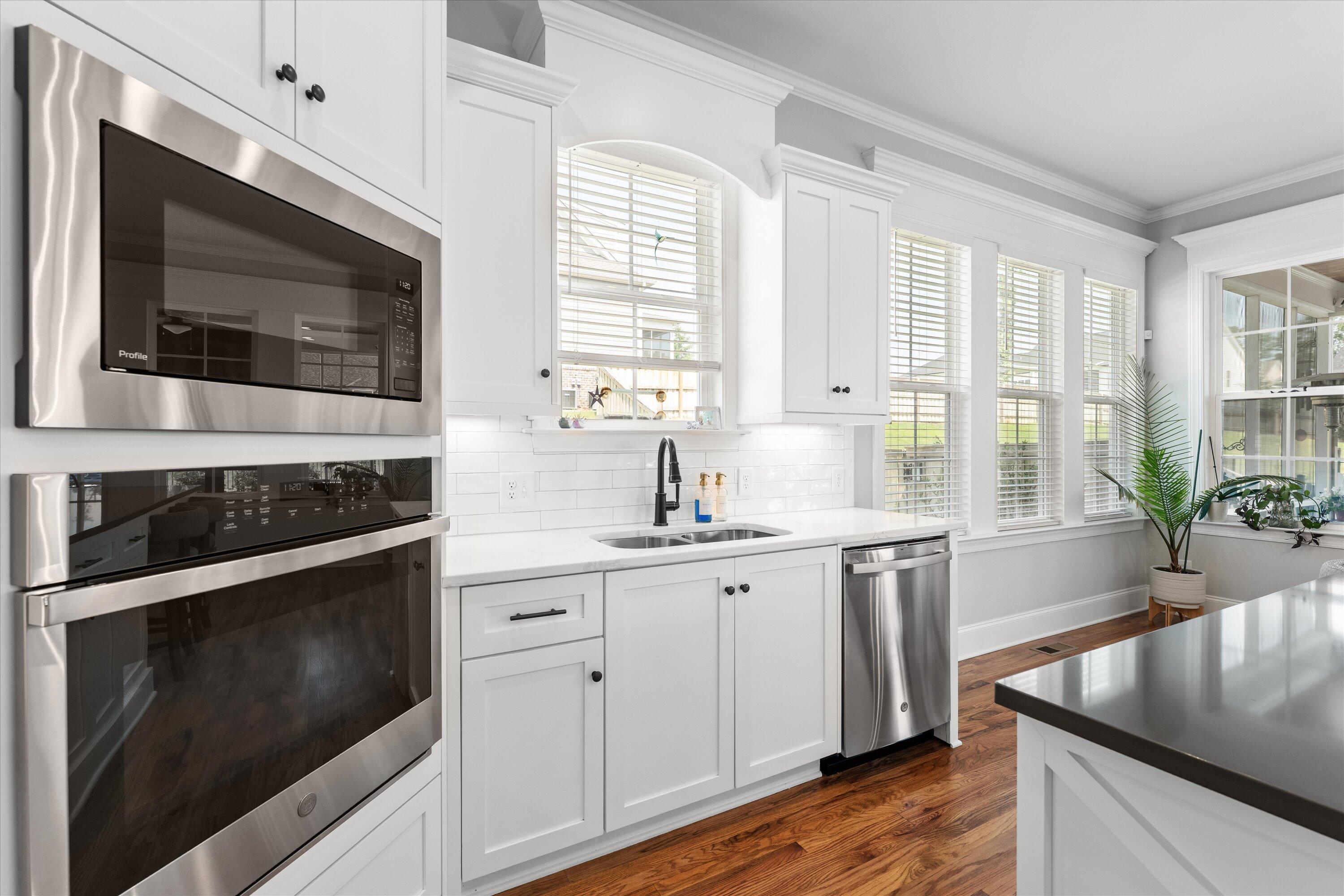 1037 Bartram Ridge