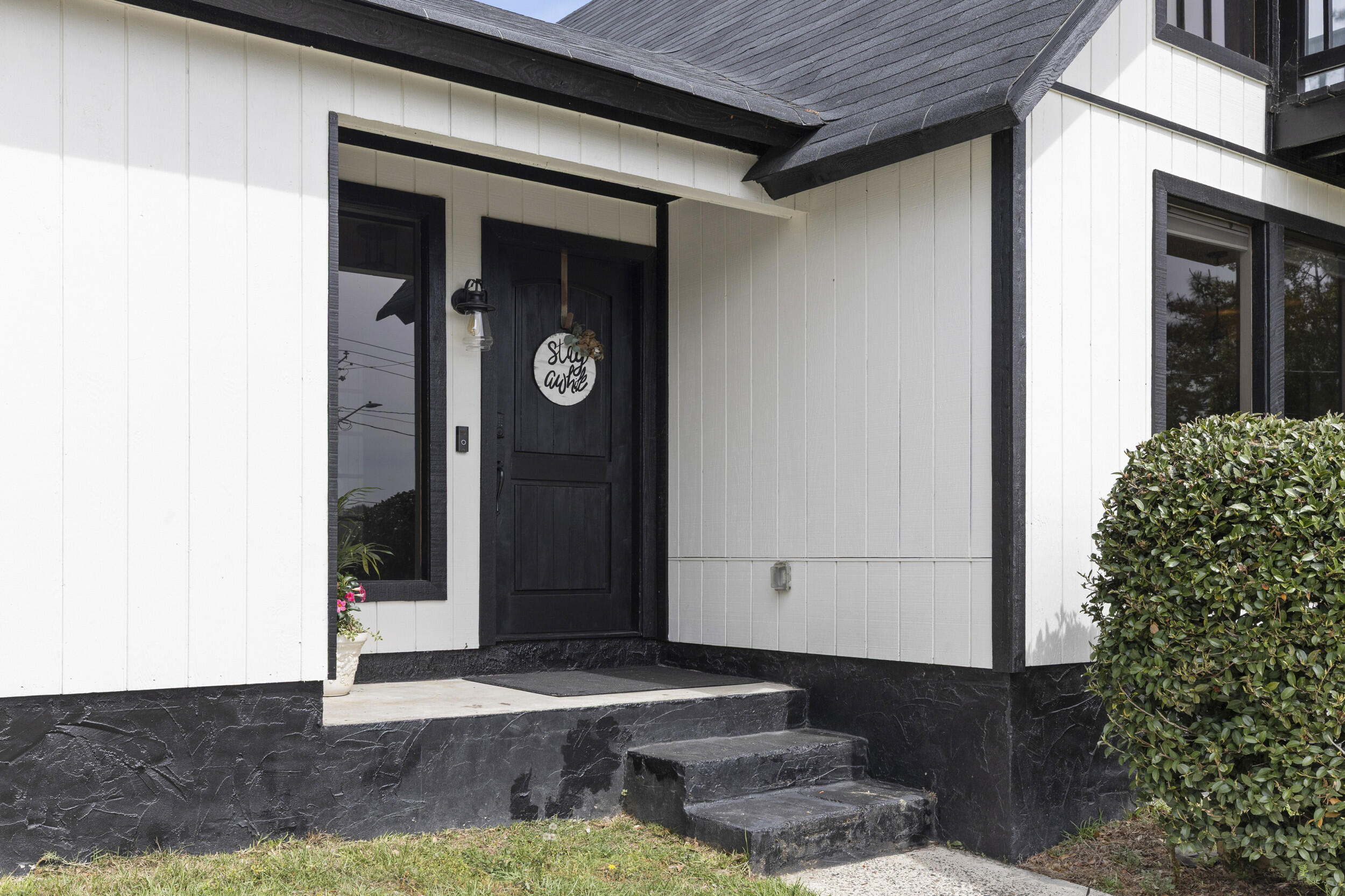 2749 Mayo Road