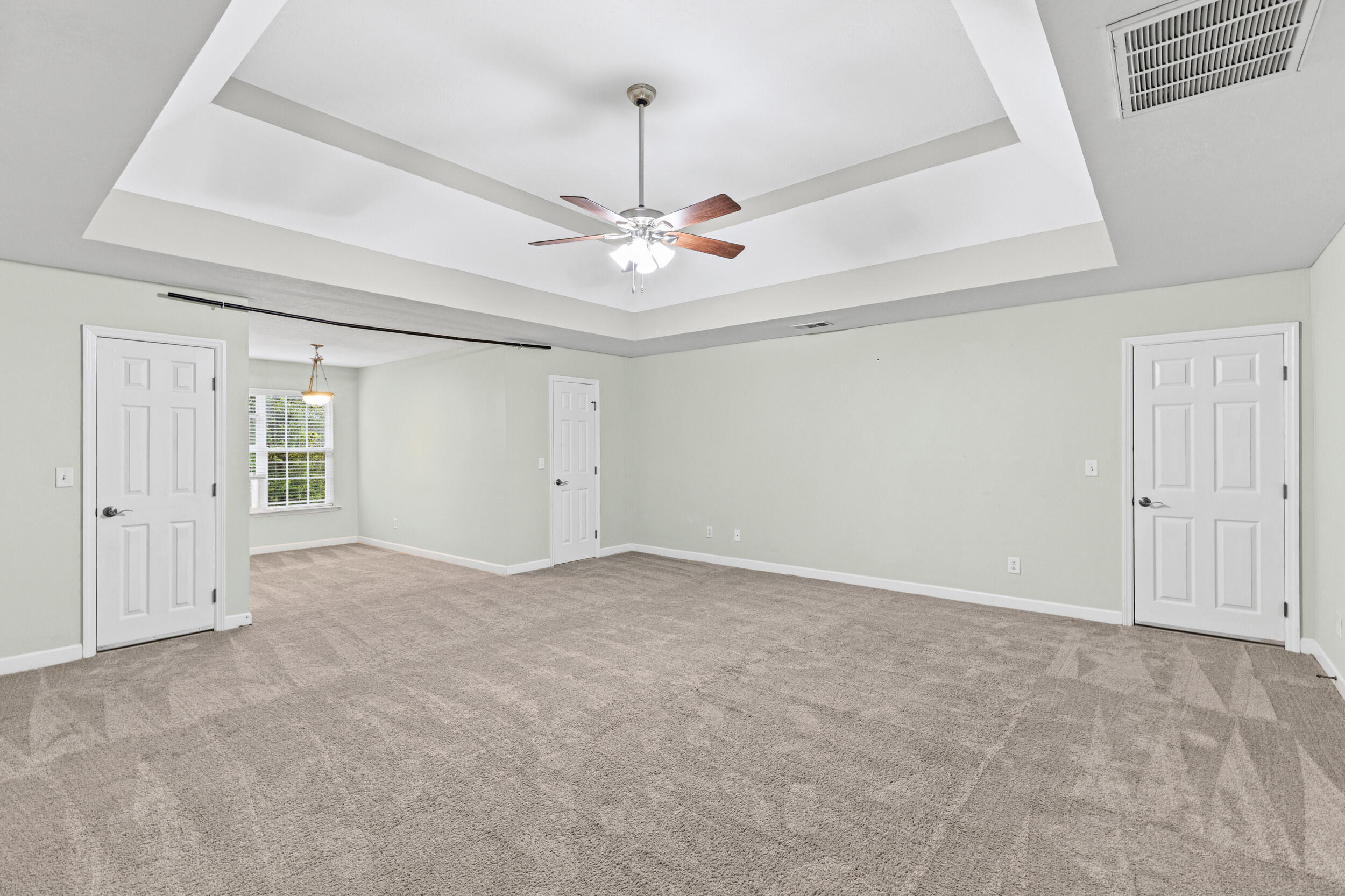 957 Windmill Parkway