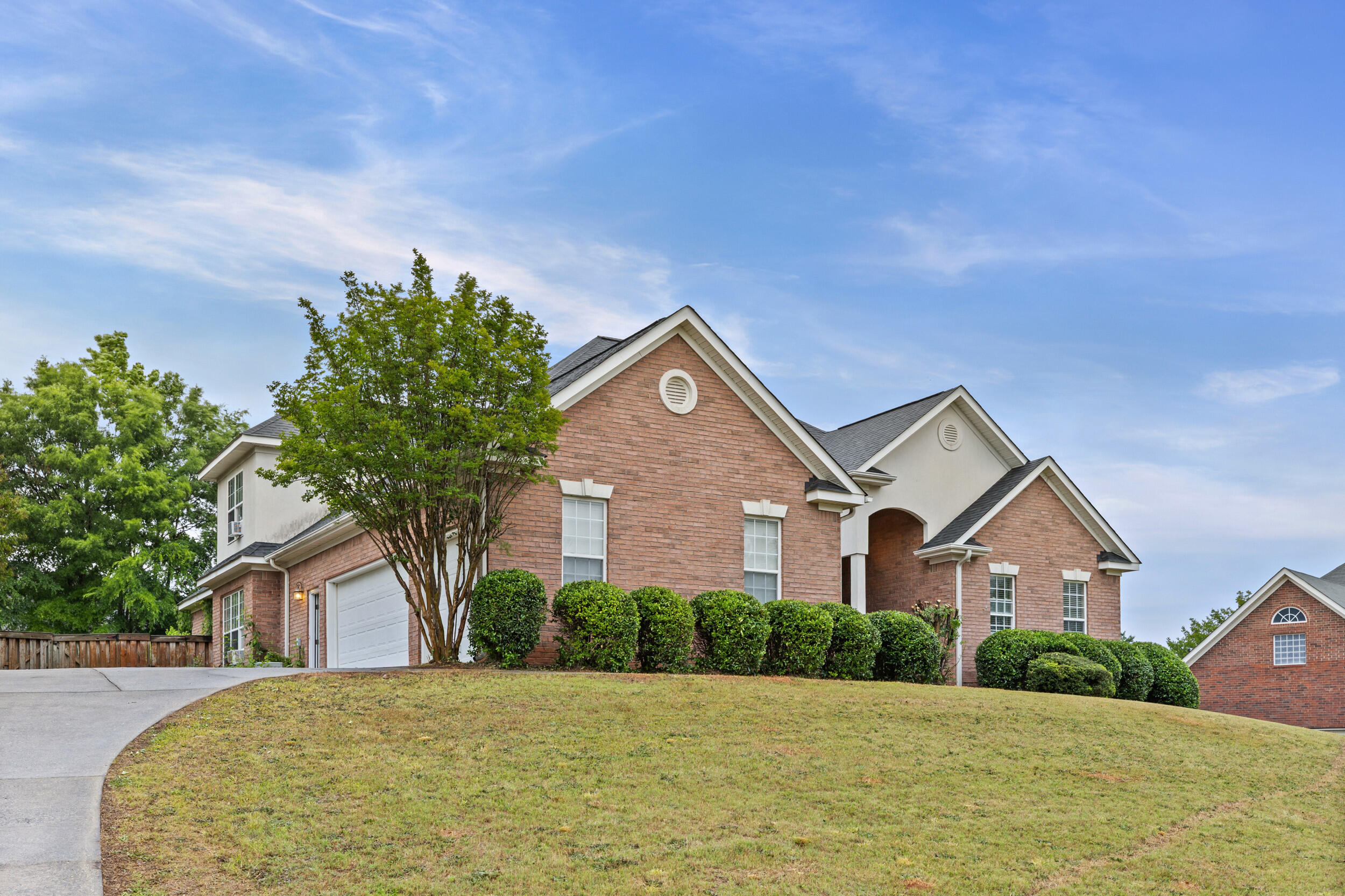957 Windmill Parkway