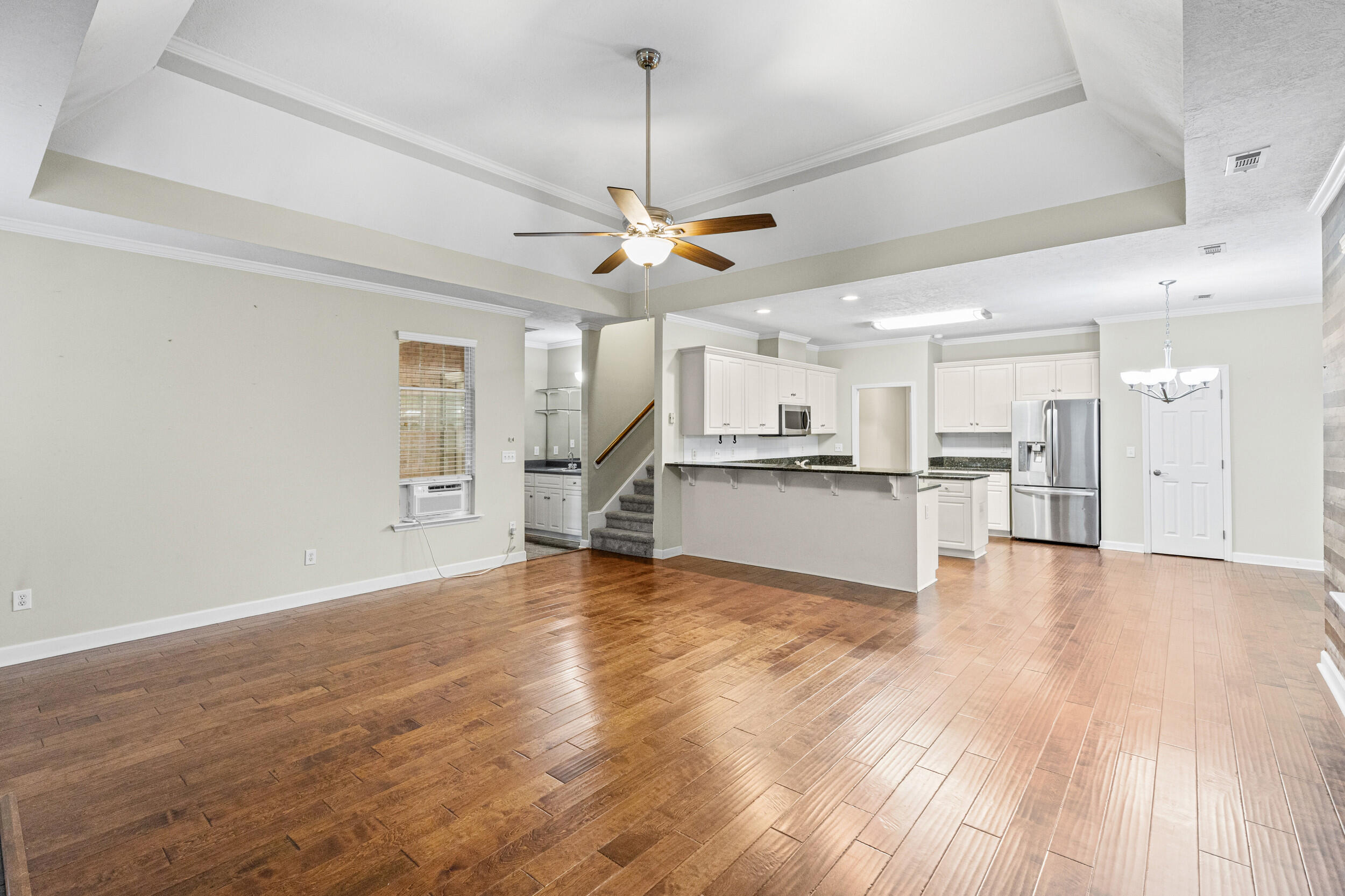 957 Windmill Parkway