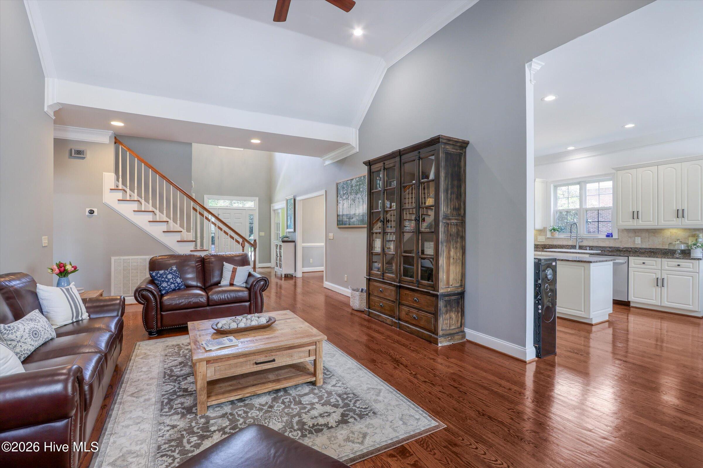 3483 Greenway Drive