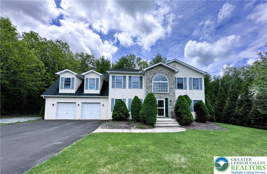1156 Glade Drive