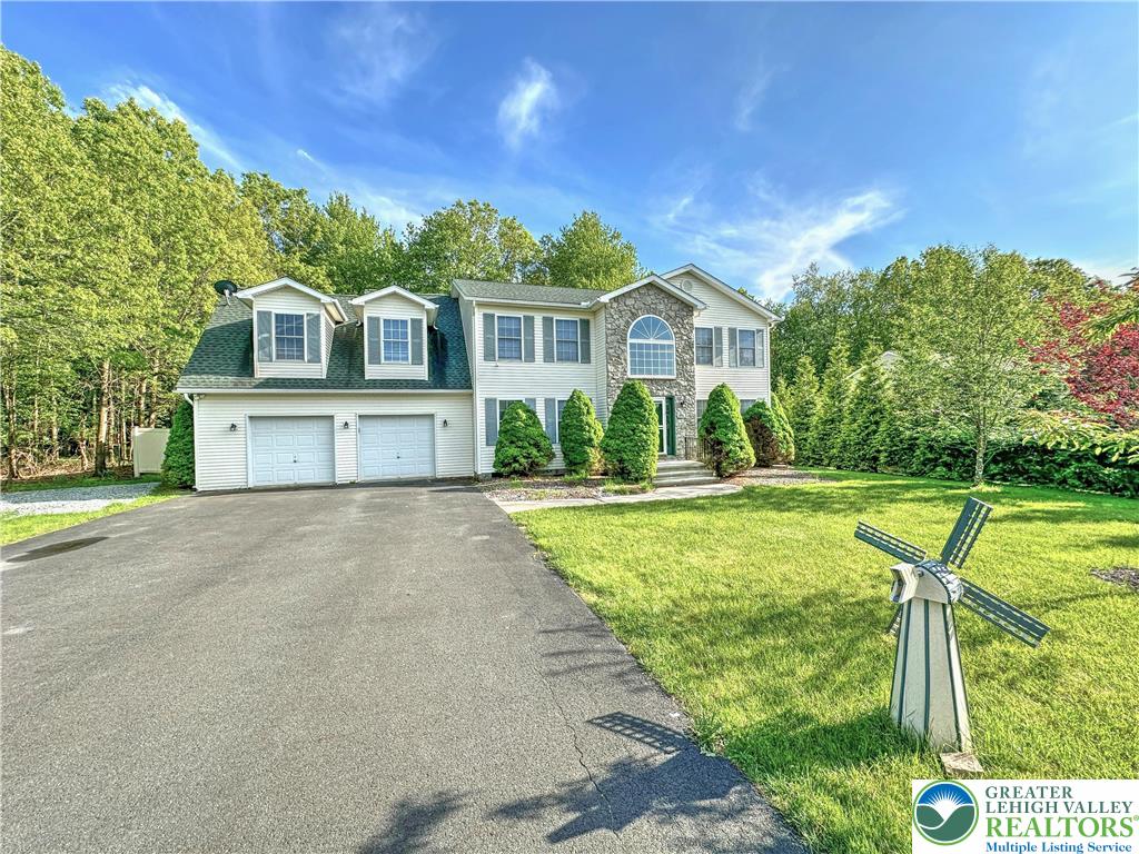 1156 Glade Drive