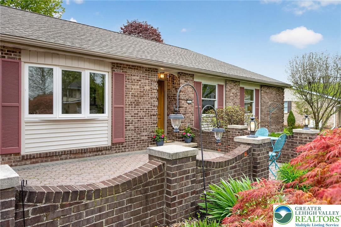 1524 Magnolia Drive