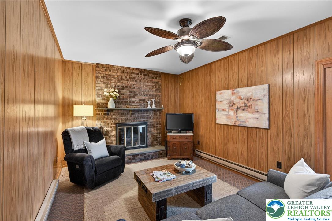 1524 Magnolia Drive