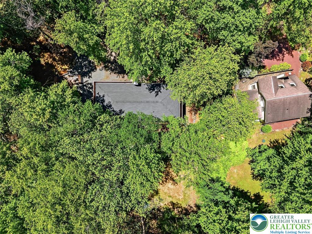 1142 Oakland Place