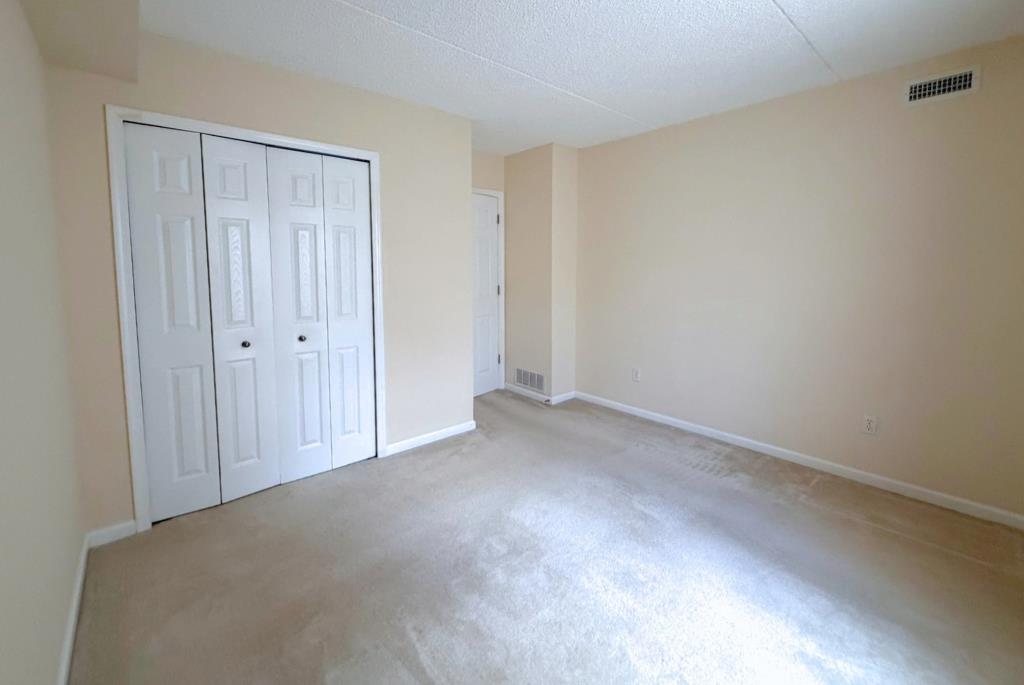 2776 Rolling Green Place