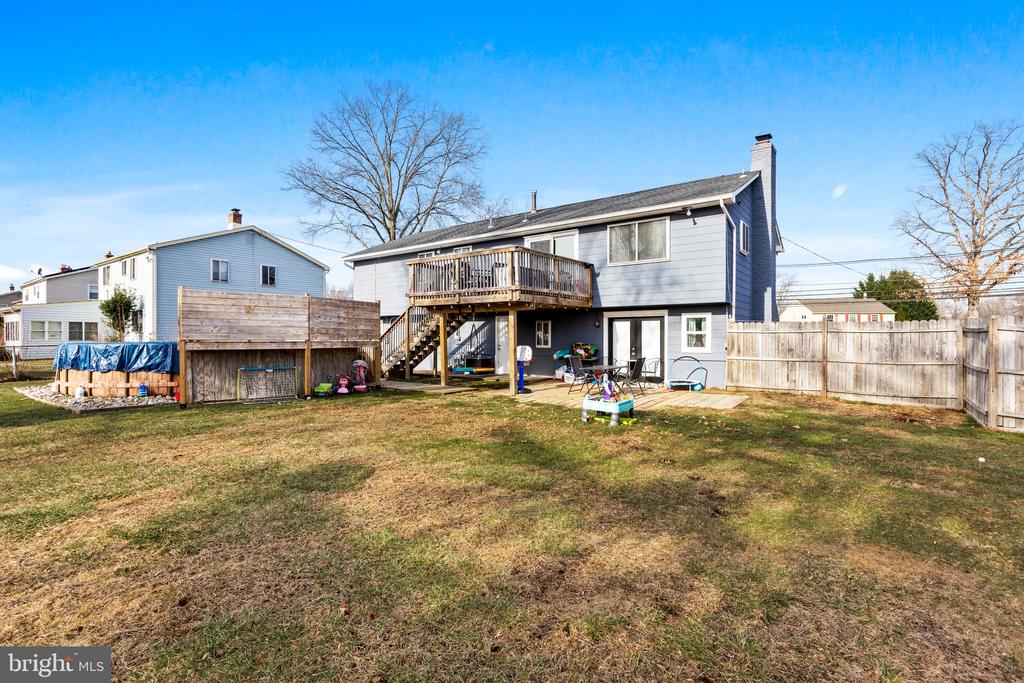 1042 W SOMERDALE ROAD