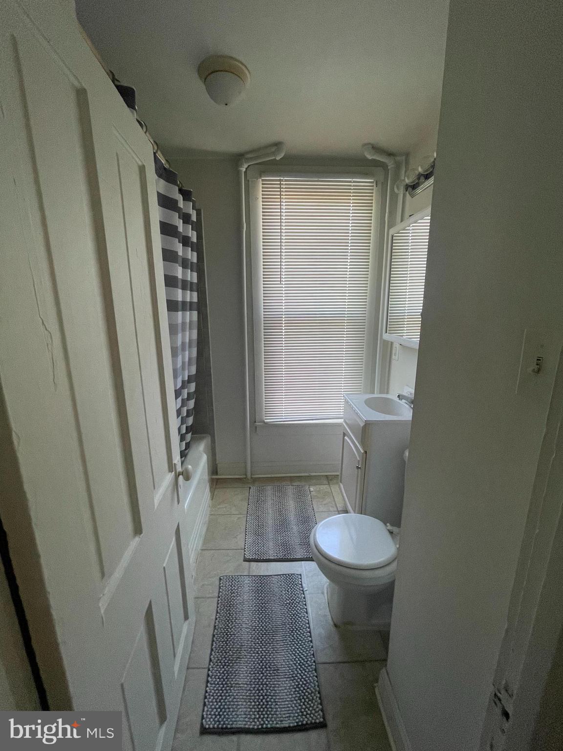13 KIRKWOOD RD #2B