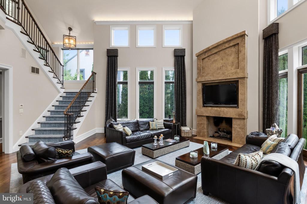 4 SOUTHWOOD DRIVE