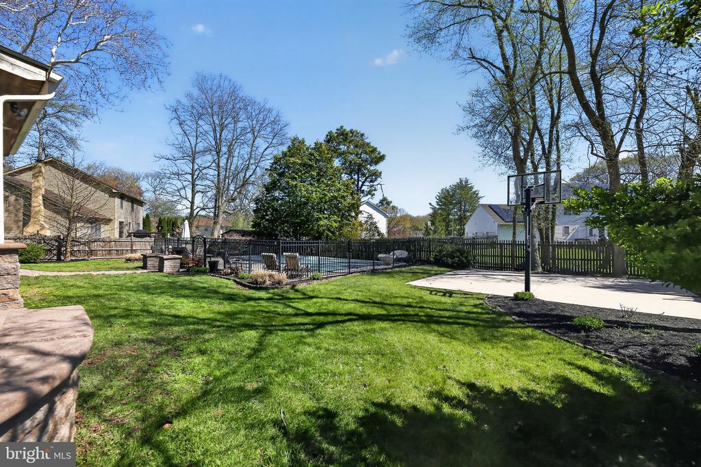 42 CALLISON LANE