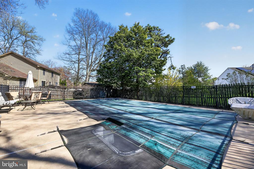 42 CALLISON LANE