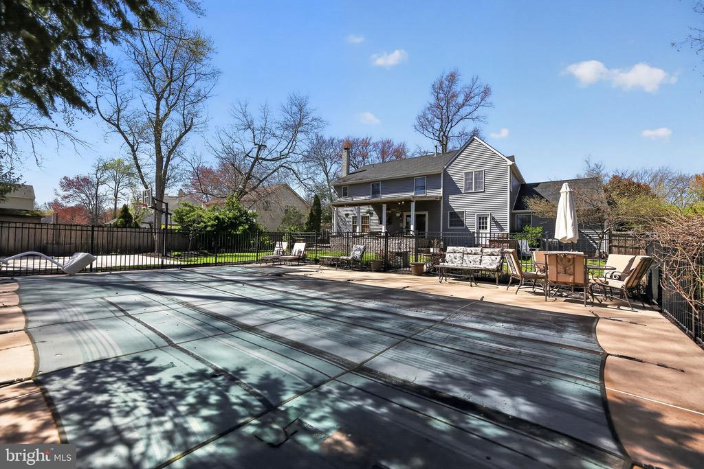 42 CALLISON LANE