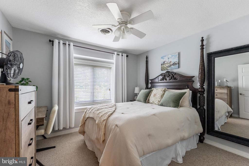 959 LENAPE DRIVE