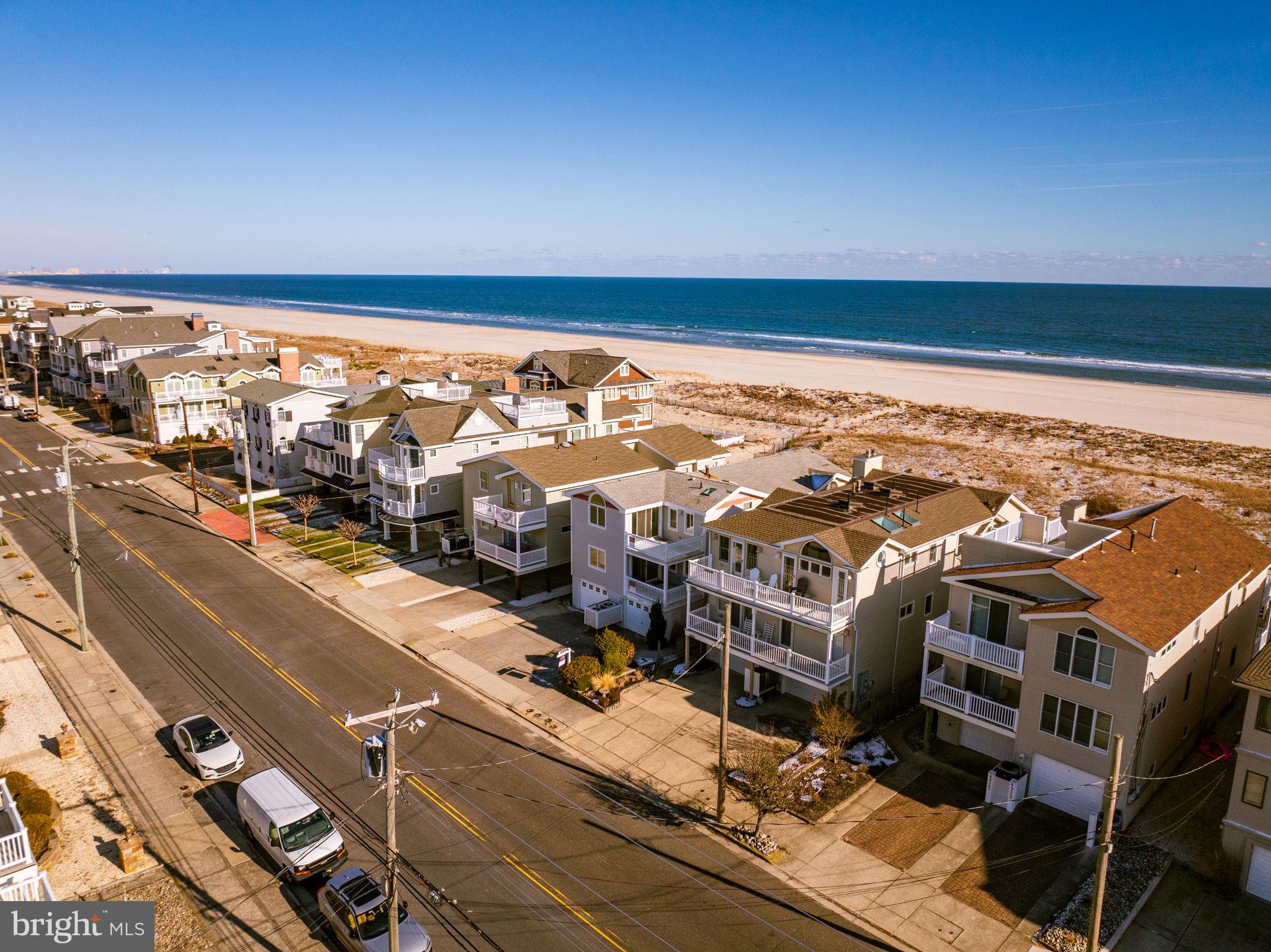 4923 CENTRAL AVENUE 2