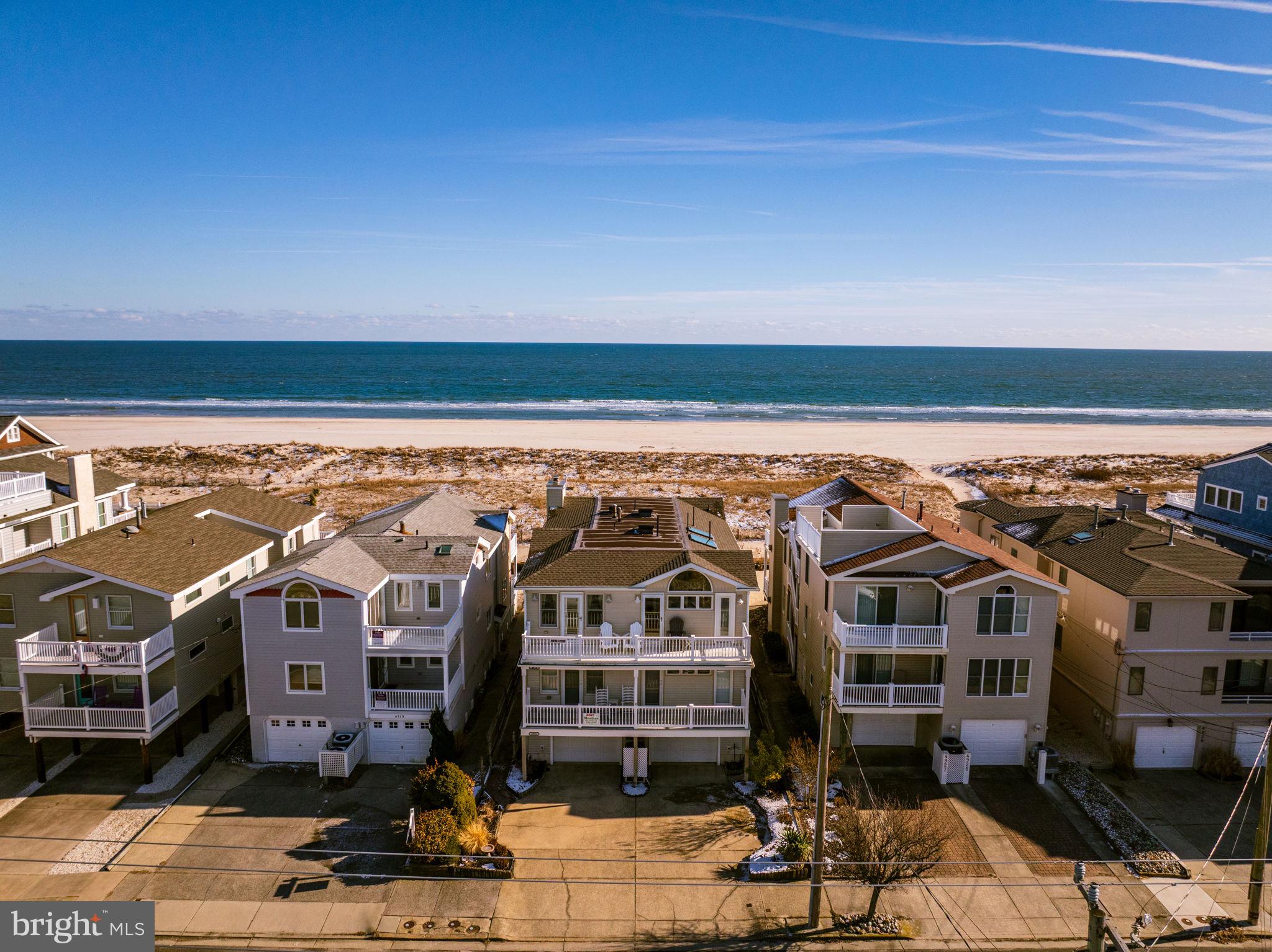 4923 CENTRAL AVENUE 2