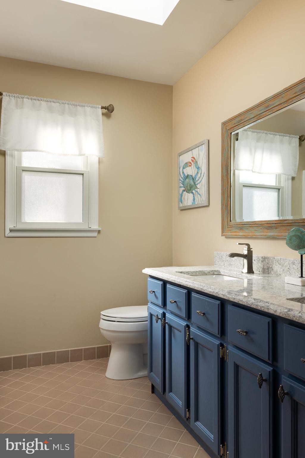 4923 CENTRAL AVENUE 2