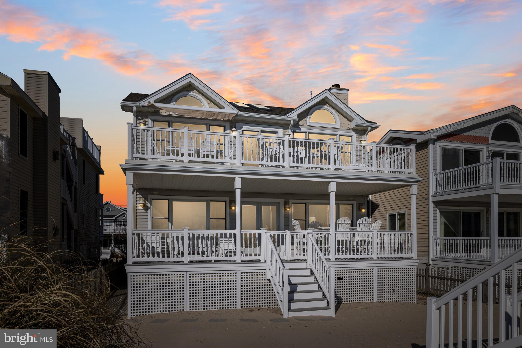 4923 CENTRAL AVENUE 2