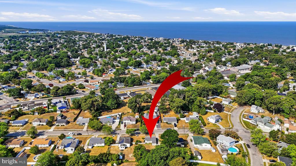 80 BEACHHURST DRIVE