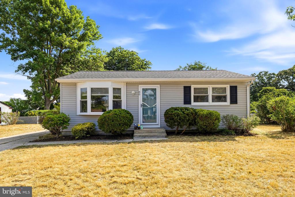 80 BEACHHURST DRIVE