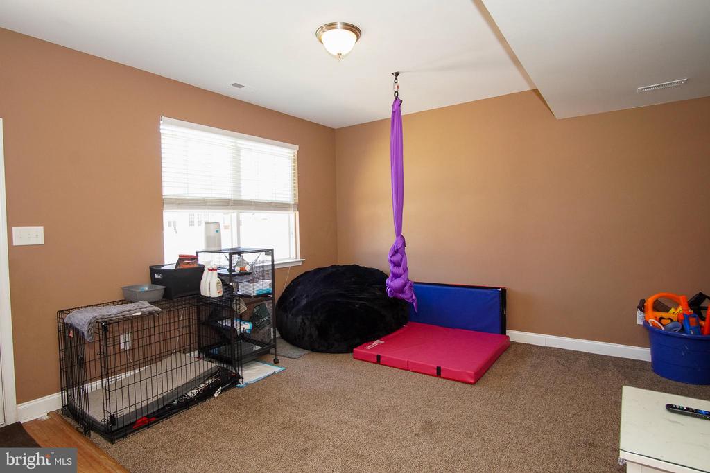 272 RUSHFOIL DRIVE