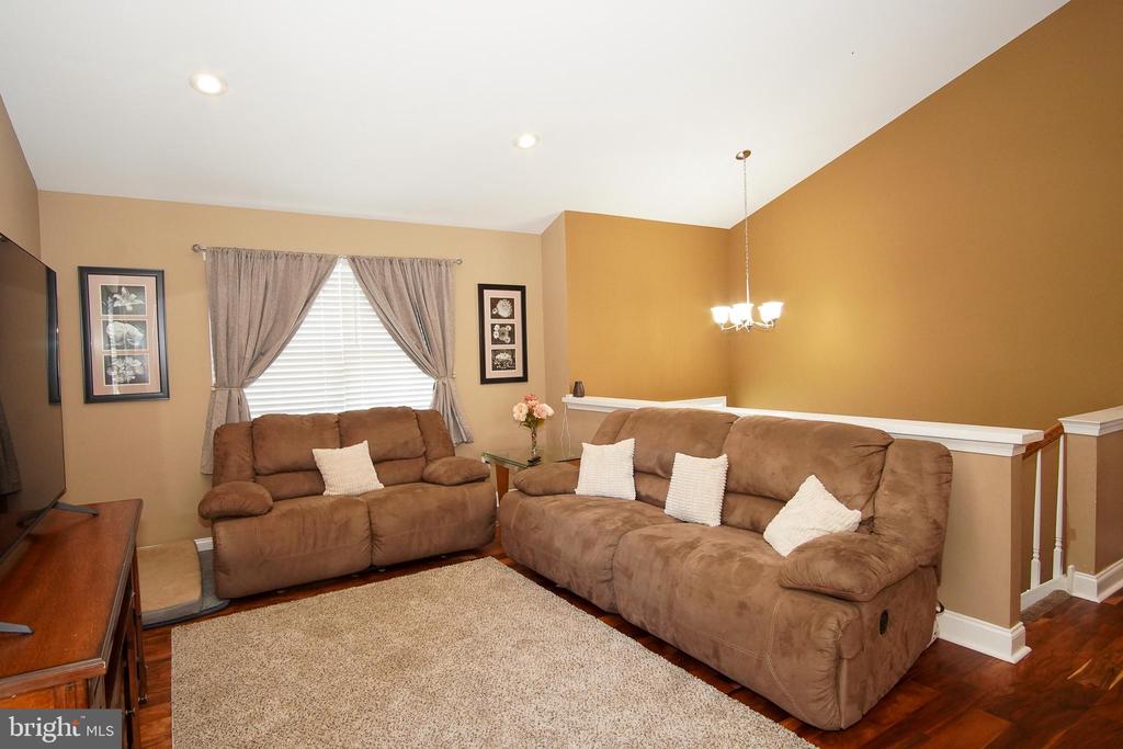 272 RUSHFOIL DRIVE