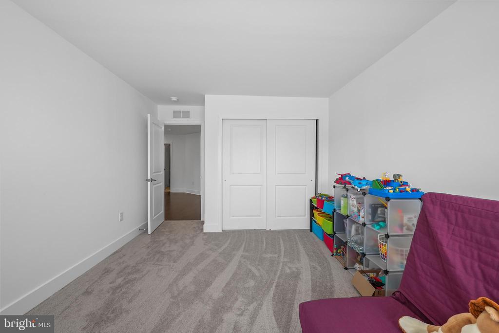4 WILLIAM BOYER DRIVE