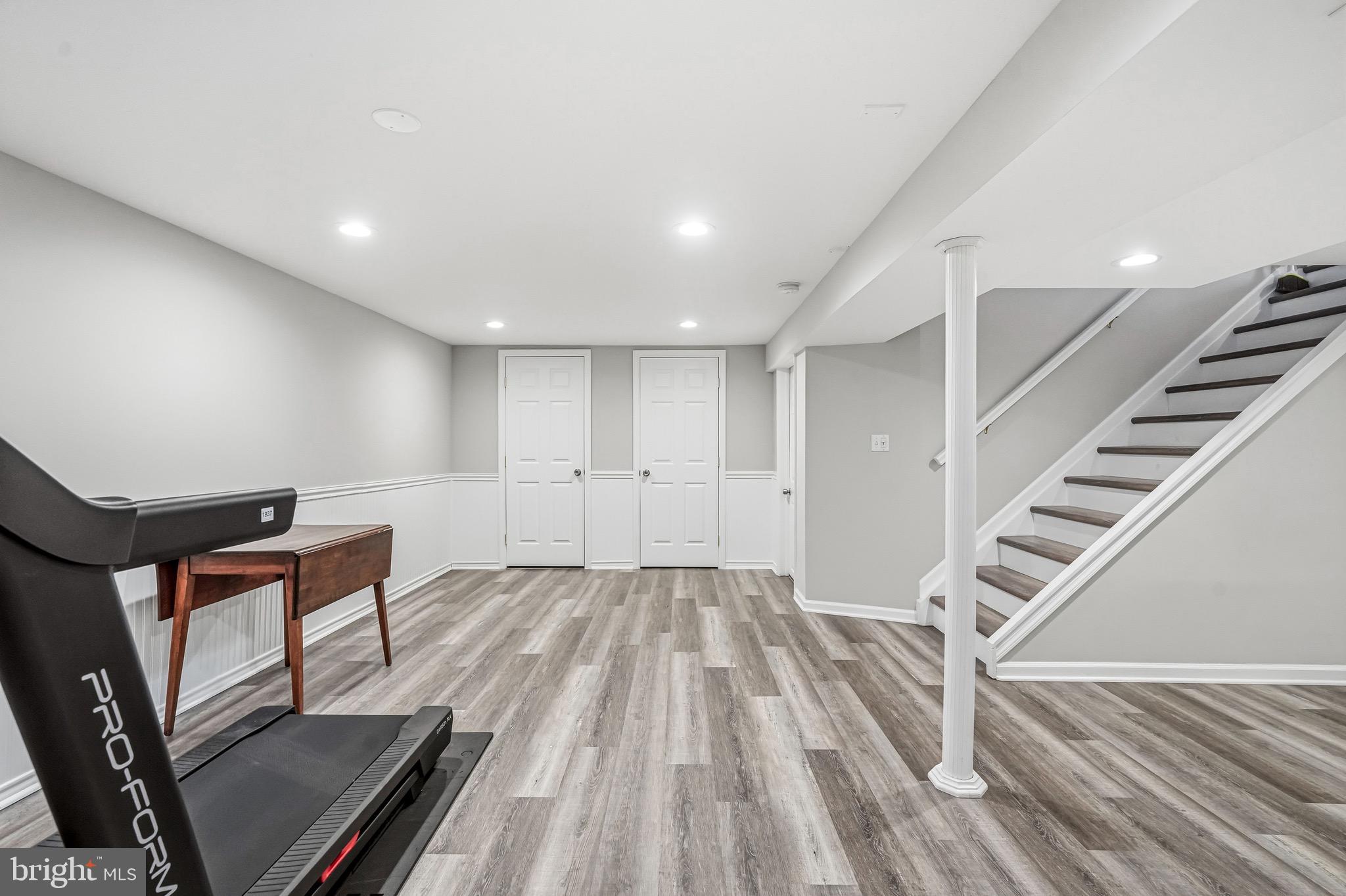 1038 ESTATES BOULEVARD