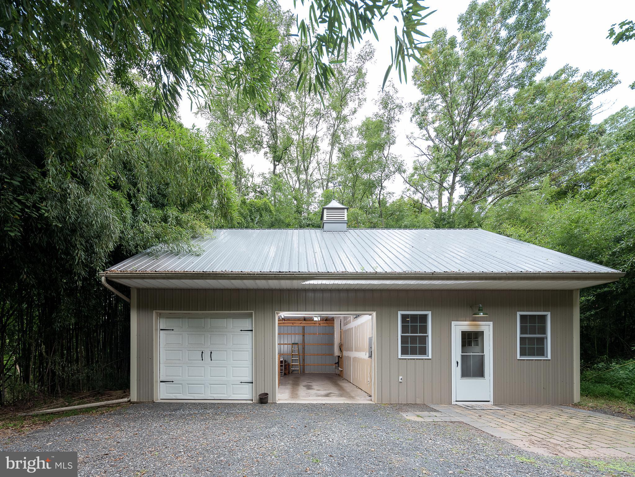16 Stoney Hill Rd