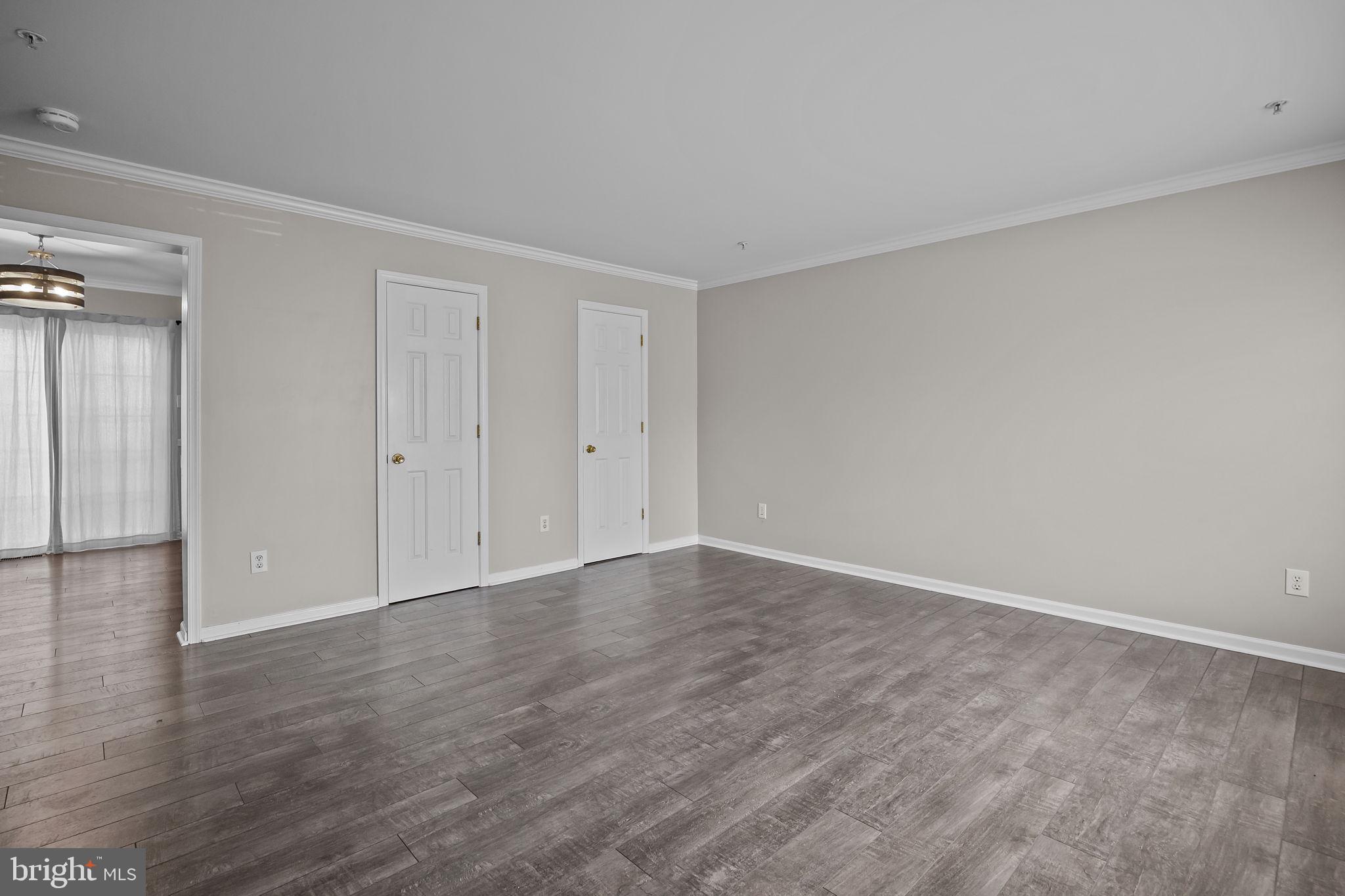 618 Songbird Ct #177