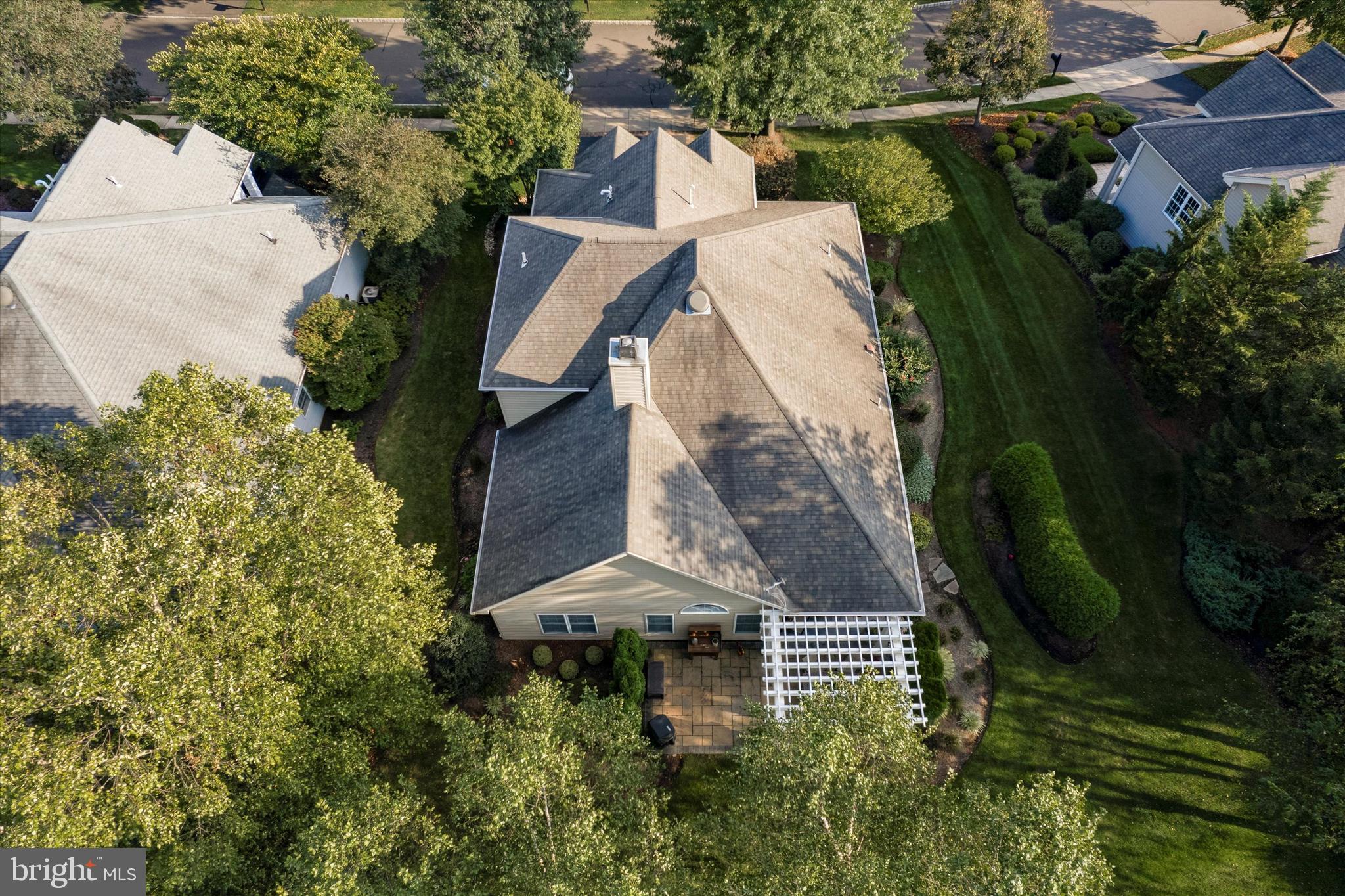 149 Silvertail Ln