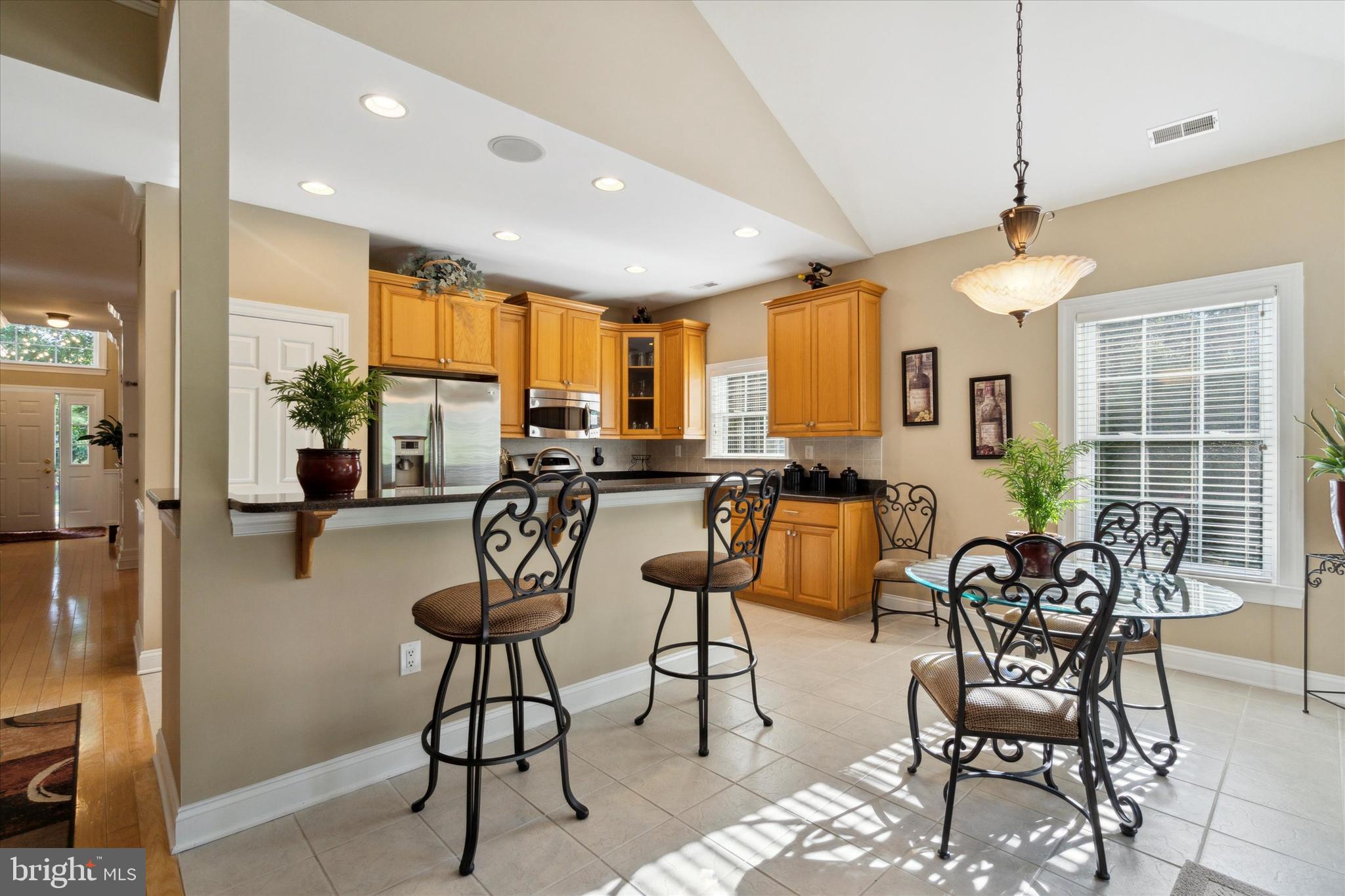 149 Silvertail Ln