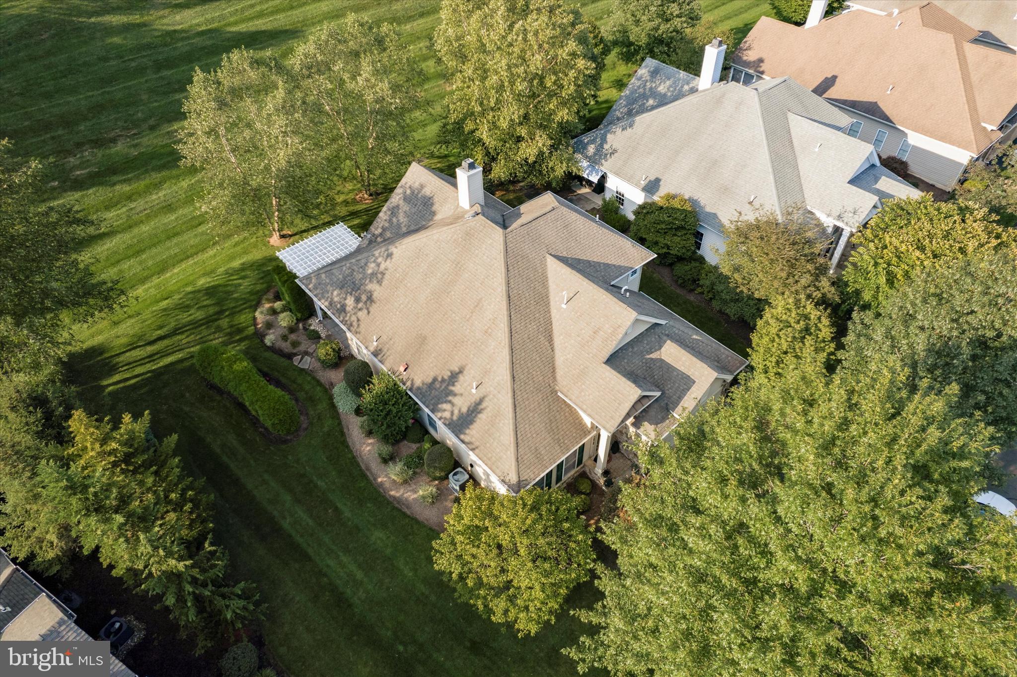 149 Silvertail Ln