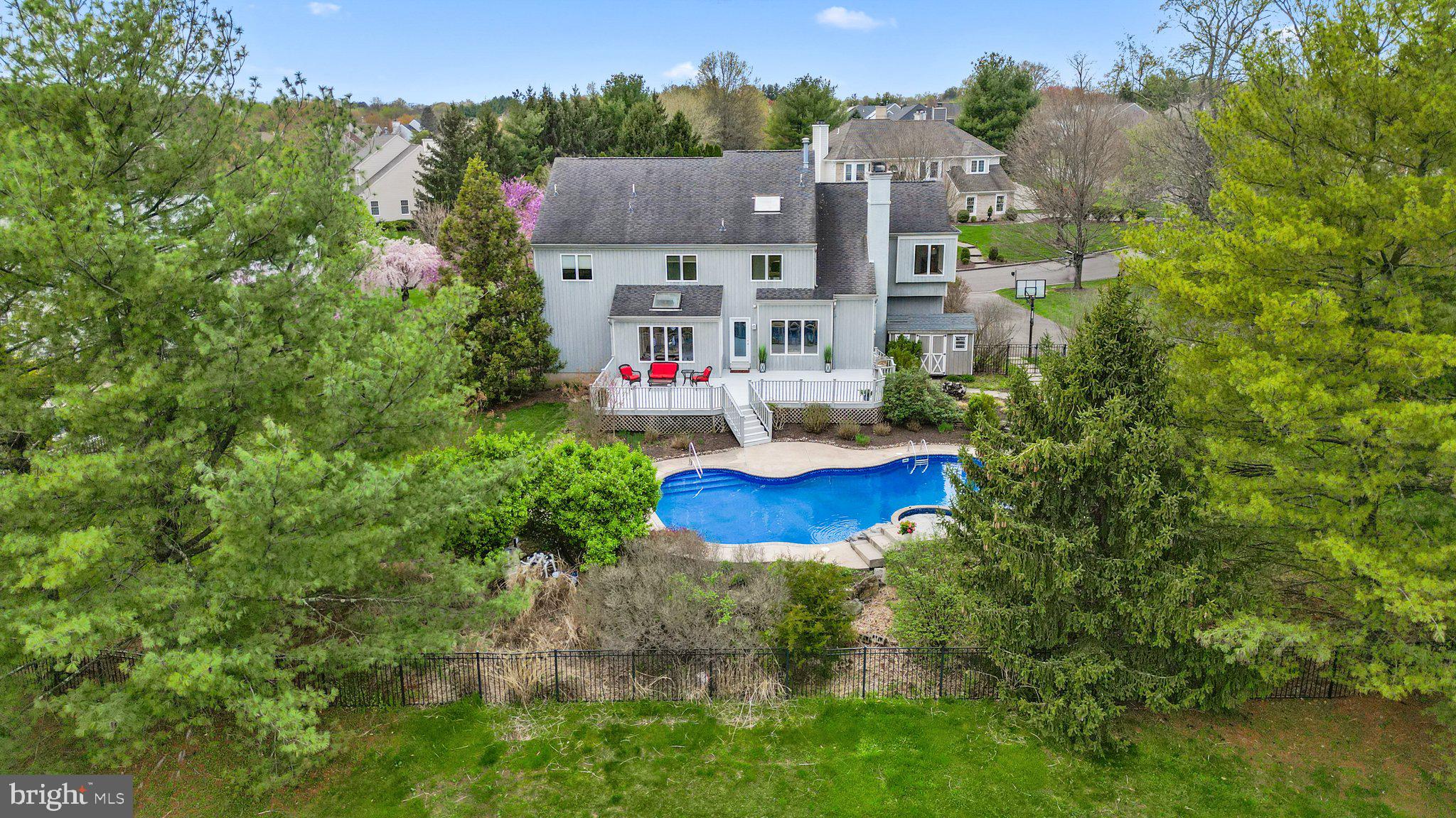 40 Dalton Way