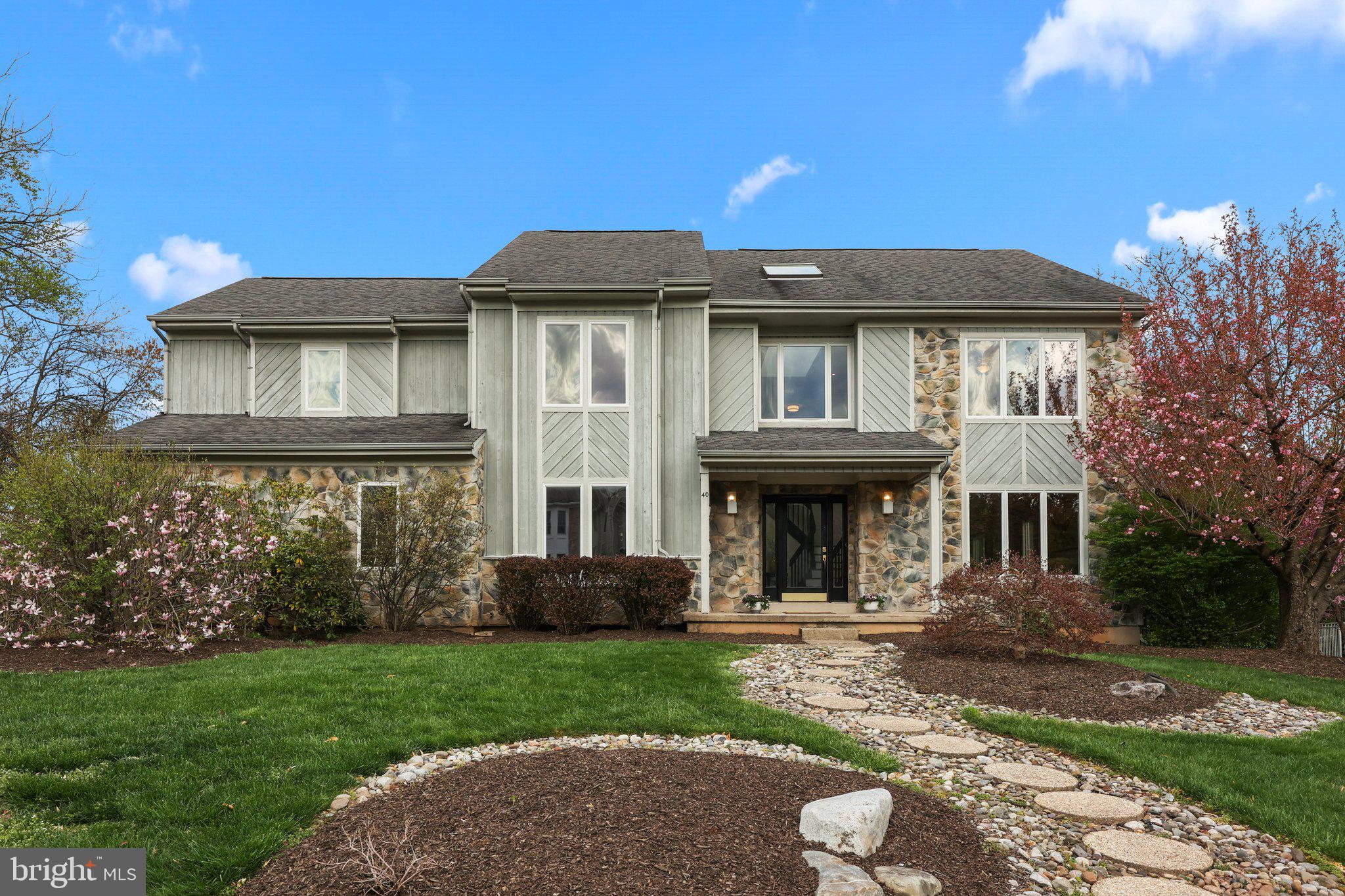 40 Dalton Way
