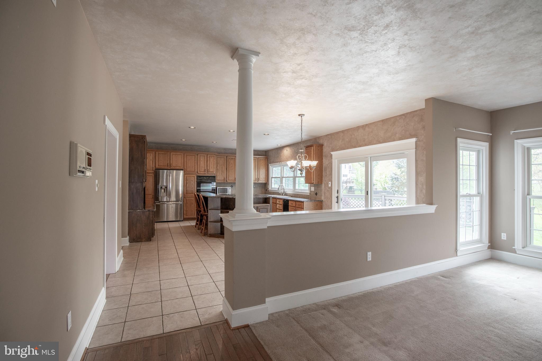 4 Bayshore Dr