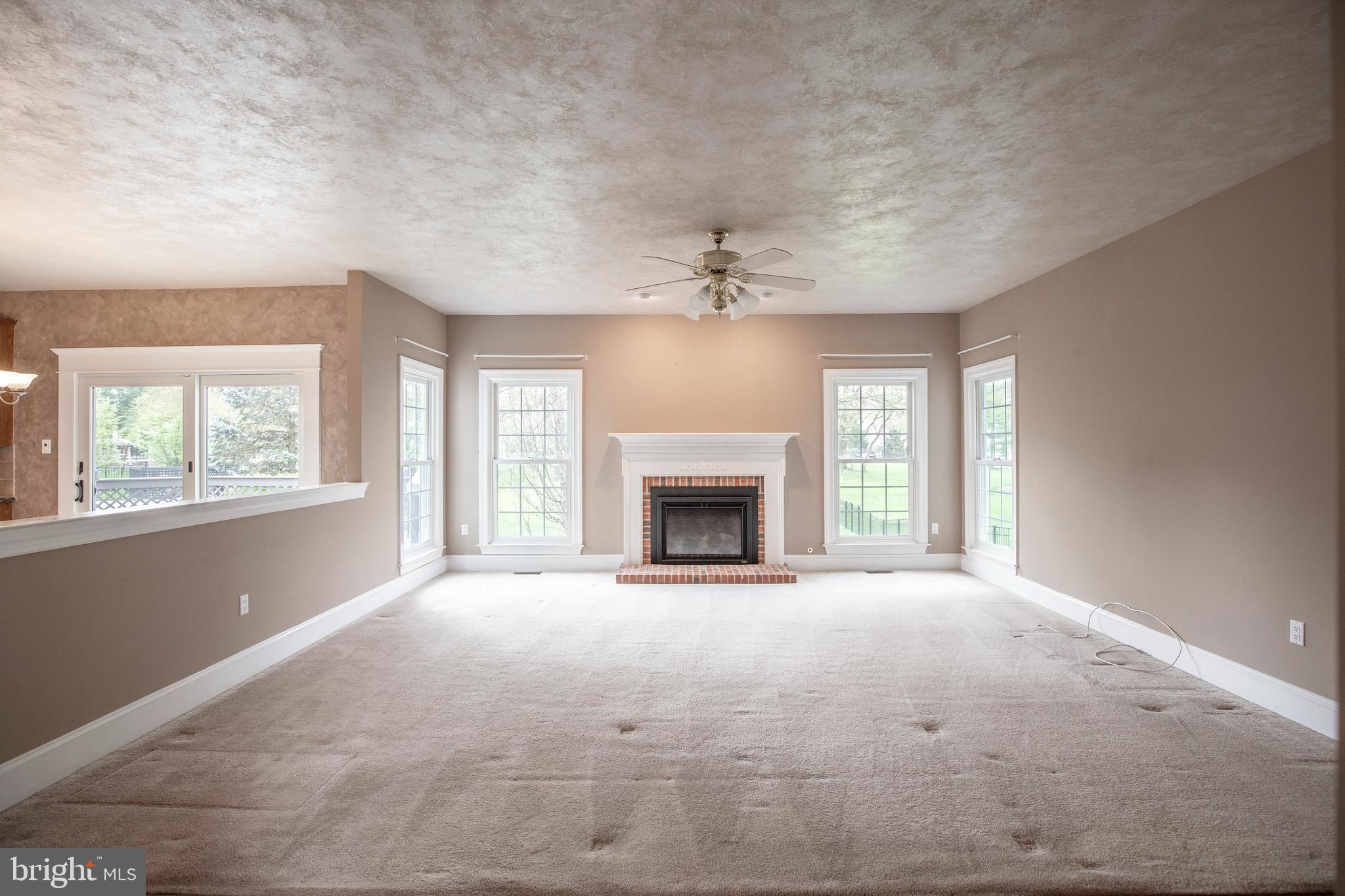 4 Bayshore Dr
