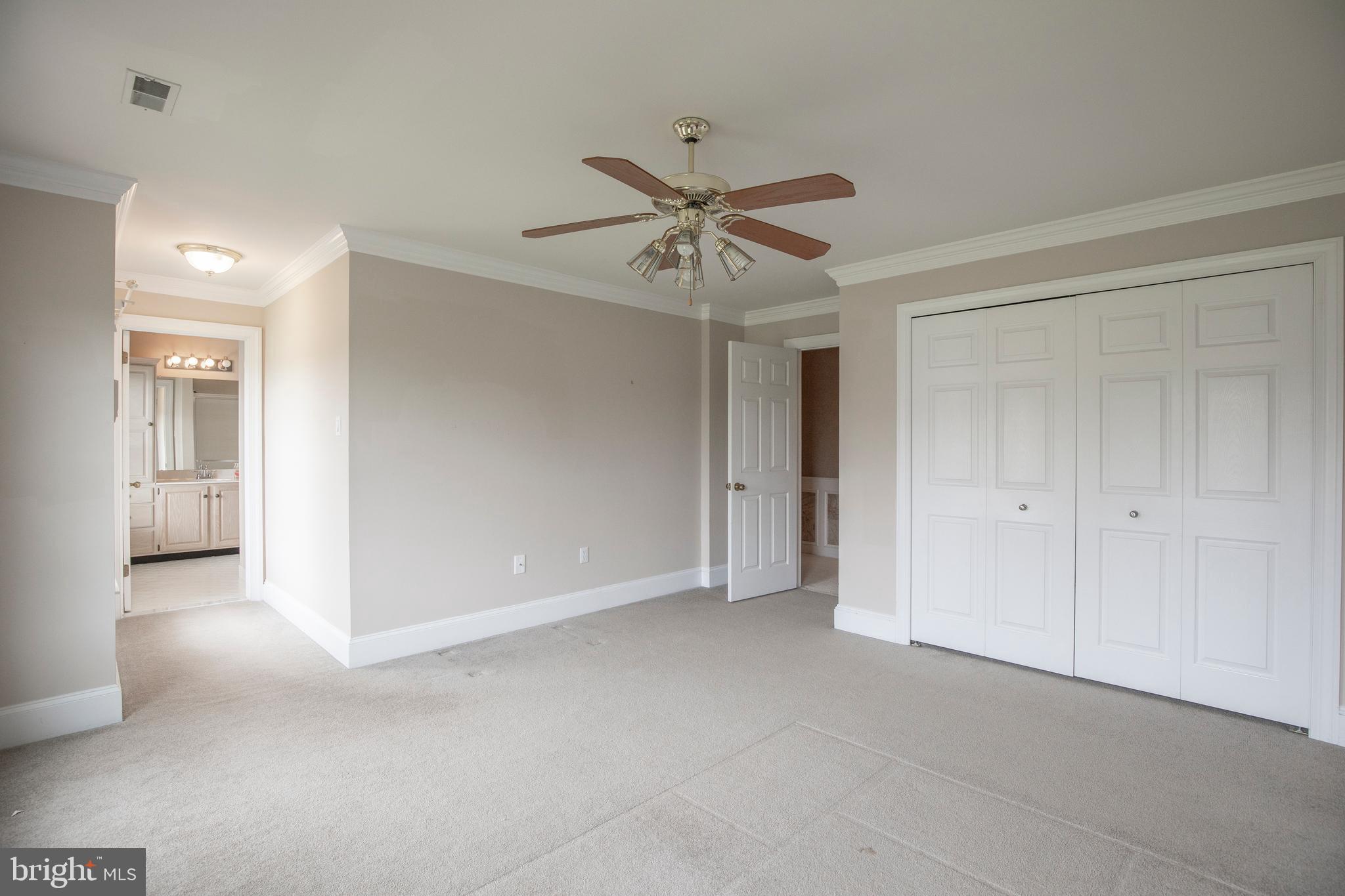 4 Bayshore Dr