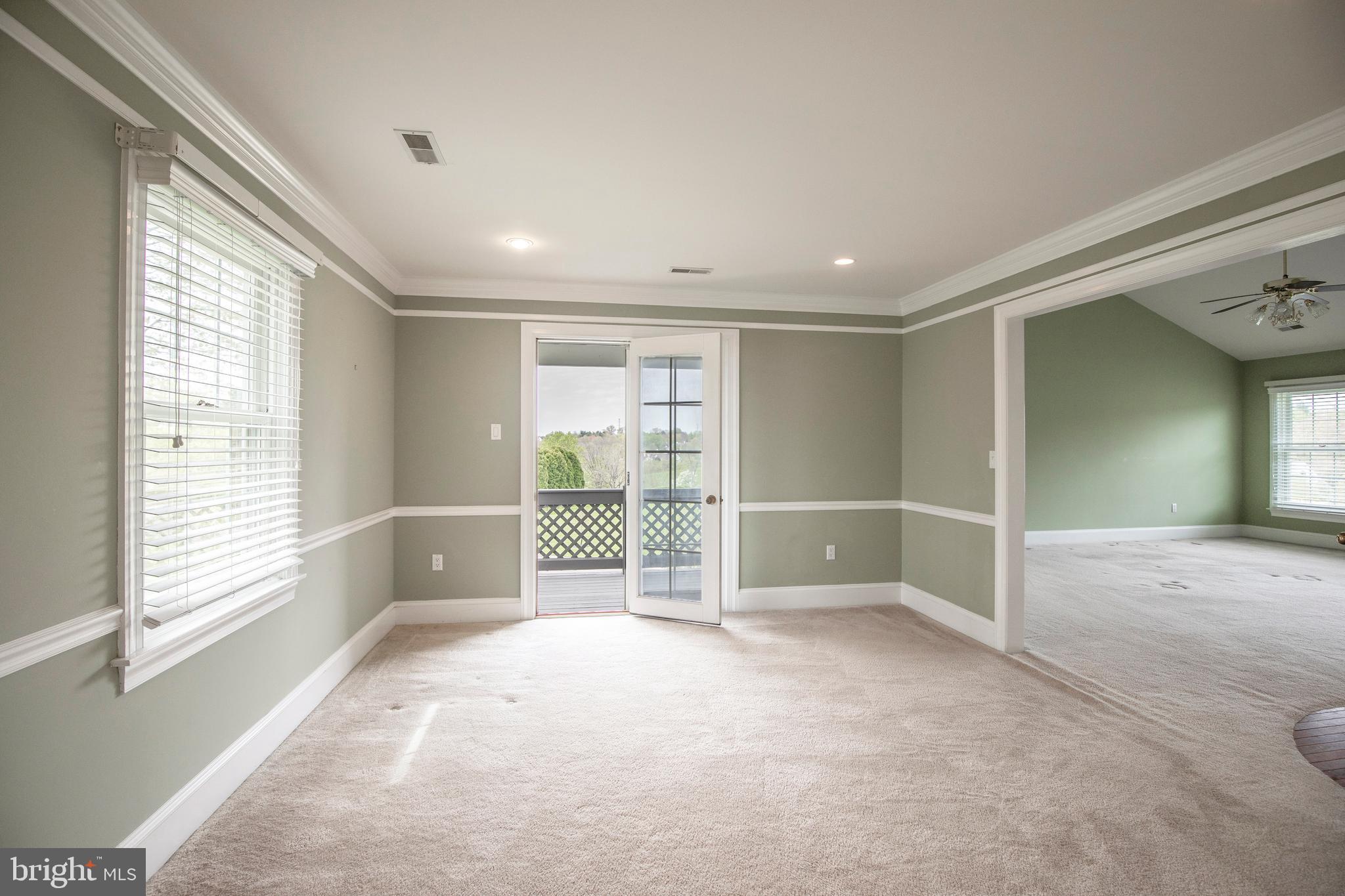 4 Bayshore Dr