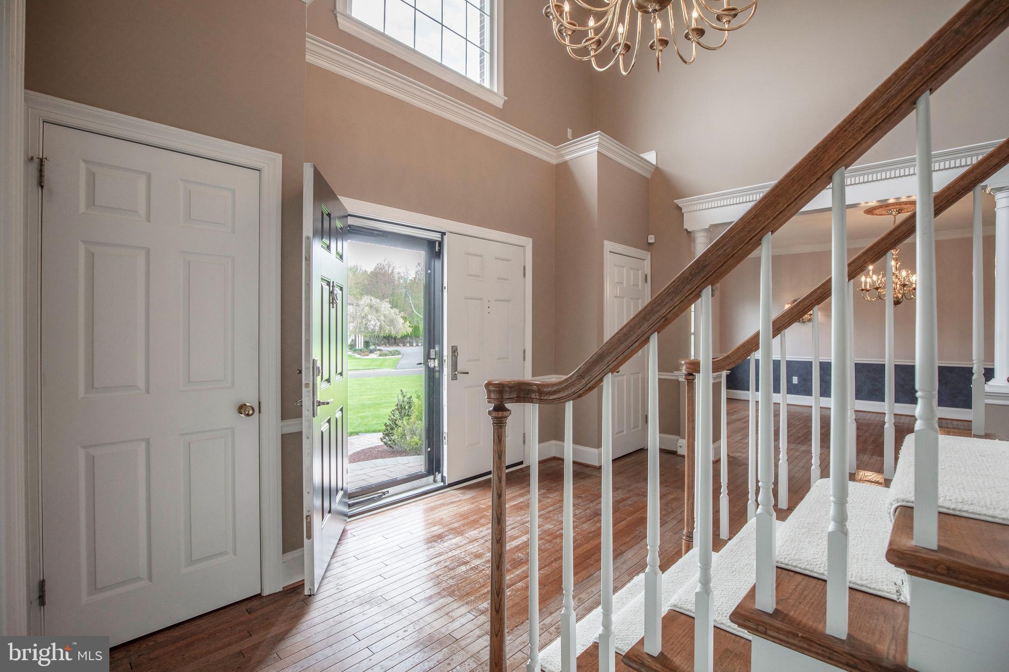 4 Bayshore Dr