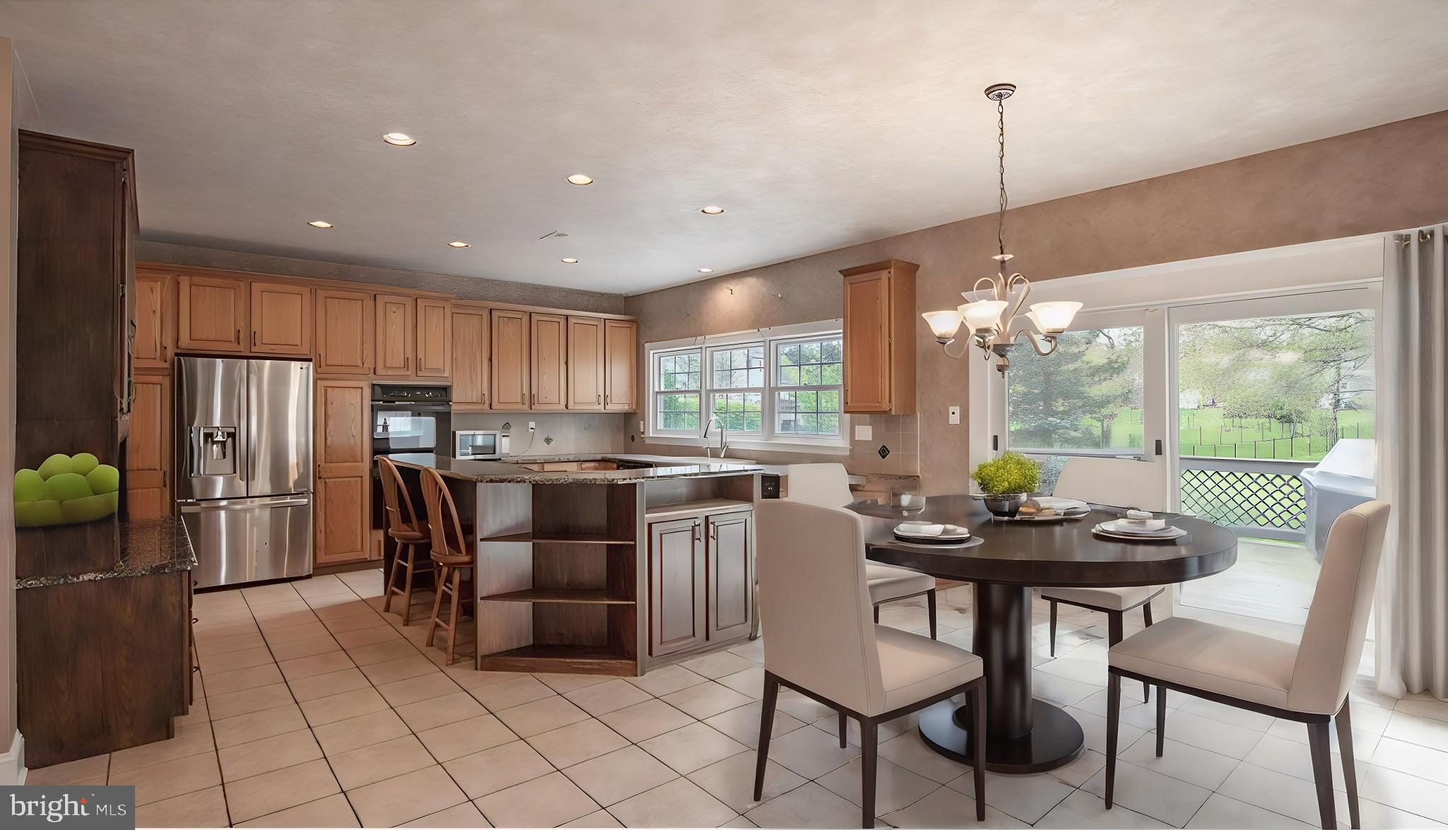4 Bayshore Dr