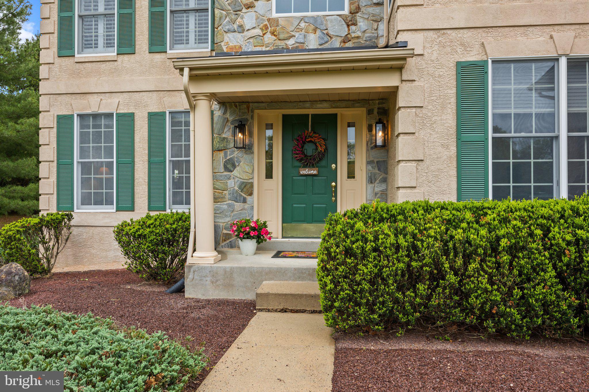 384 Ridge Ave