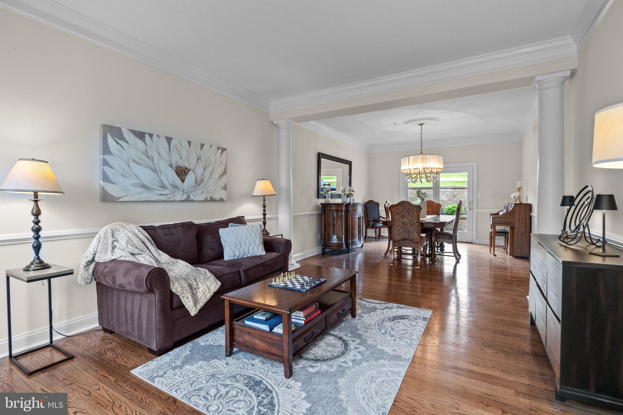 384 Ridge Ave