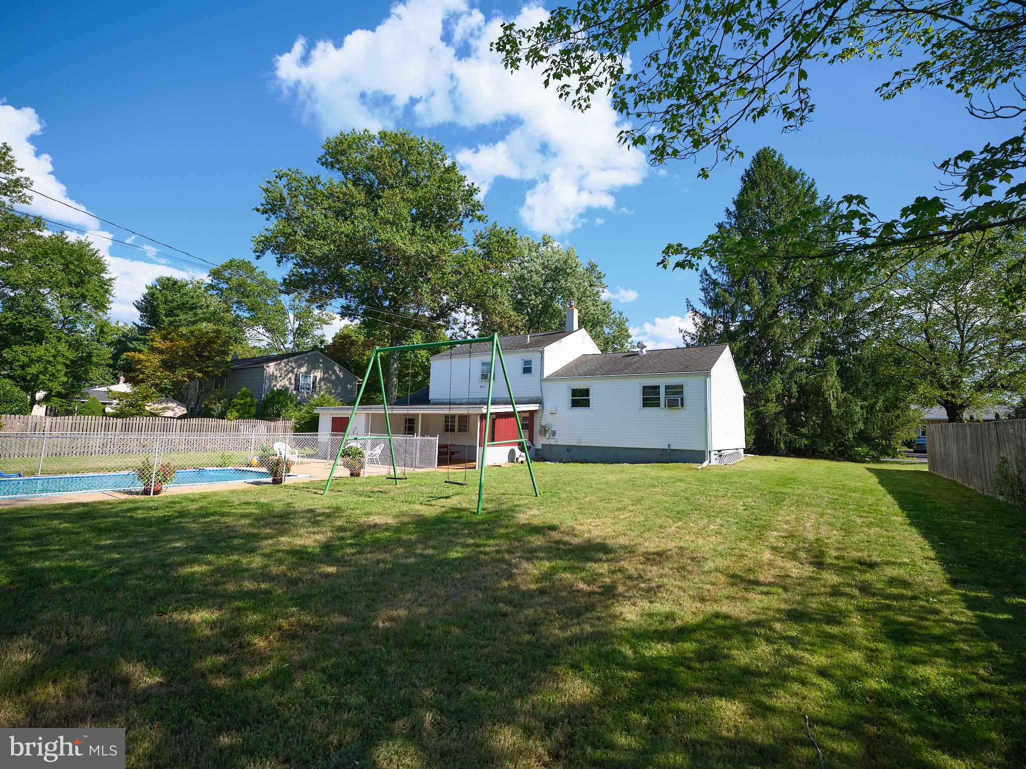 16 Richie Ln